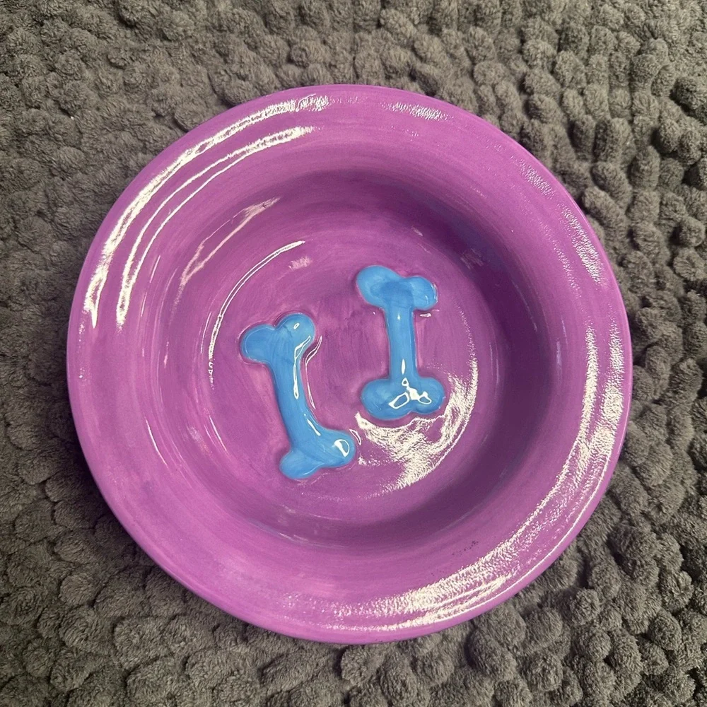 Debby Carmen Purple Dog Bowl with Blue Bone Design